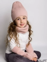 Шапка зимняя для девочки со снудом и митенками