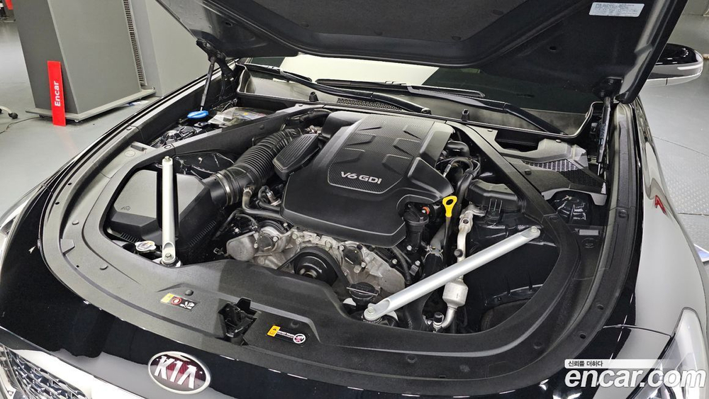 Kia The K9 (Quoris/K900) 3.8 GDI (12.2019)
