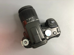 Sony A100 Kit 18-70mm DT 3.5-5.6 Macro