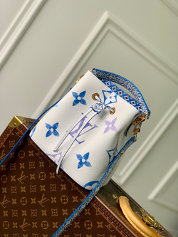 Louis Vuitton NeoNoe BB
