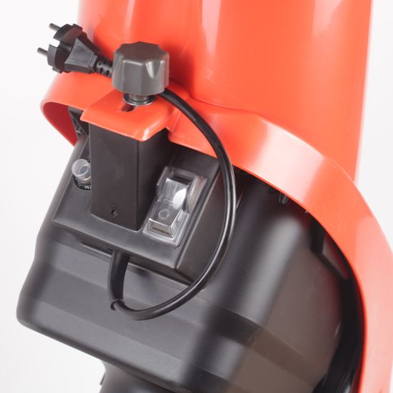 Измельчитель веток "PATRIOT" PT SE 24