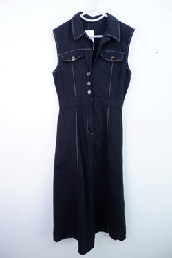 Платье с контрастной строчкой, визуально на 42/44 размер