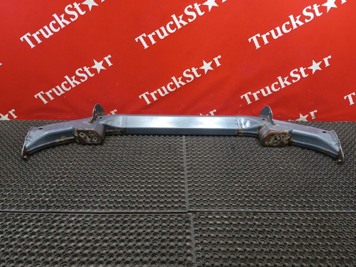 Усилитель переднего бампера 2019г.