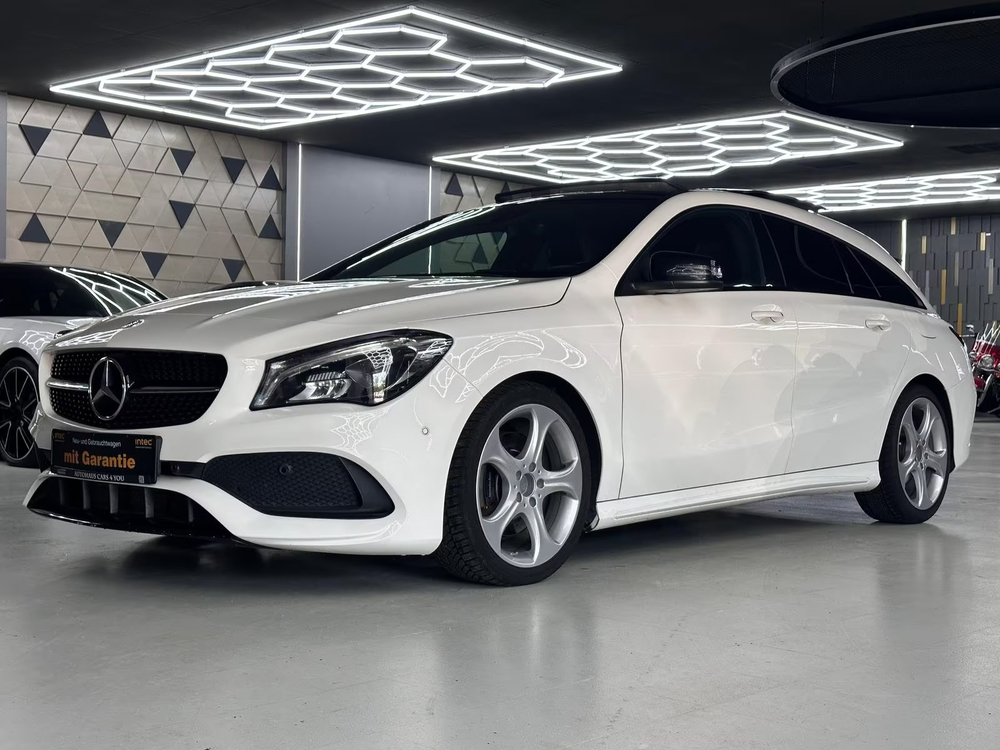 Mercedes-Benz CLA Shooting Brake AMG Line