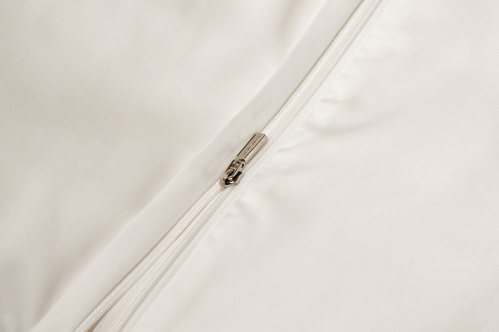 Комплект постельного белья Ирисы, тенсель (145x210-1шт, 50x70-2шт) Garda Decor