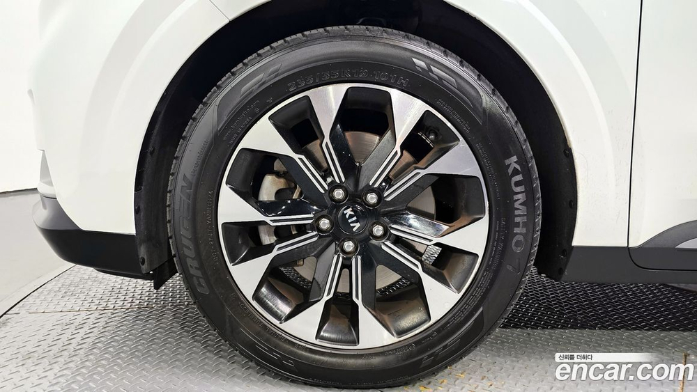 Kia Carnival (Sedona) 4 Generation 9-и местный Prestige (04.2021)