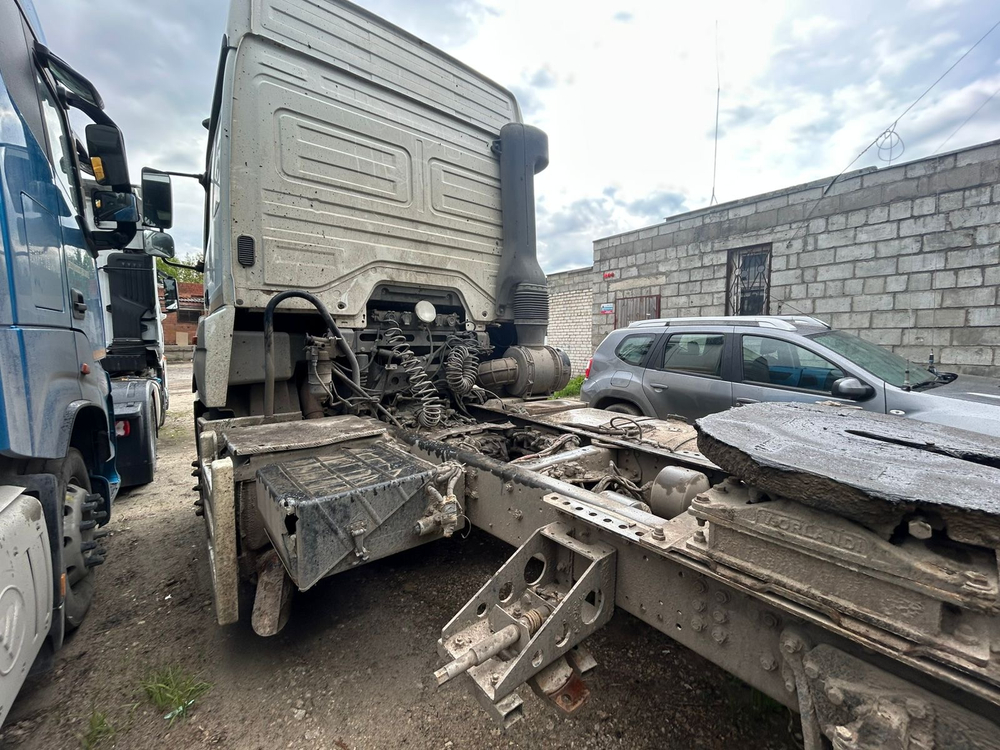 КамАЗ 5490 4x2 Седельный тягач 5490-033-87(S5) (Дизельный, 12,0 л, 401 л.с., АТ)