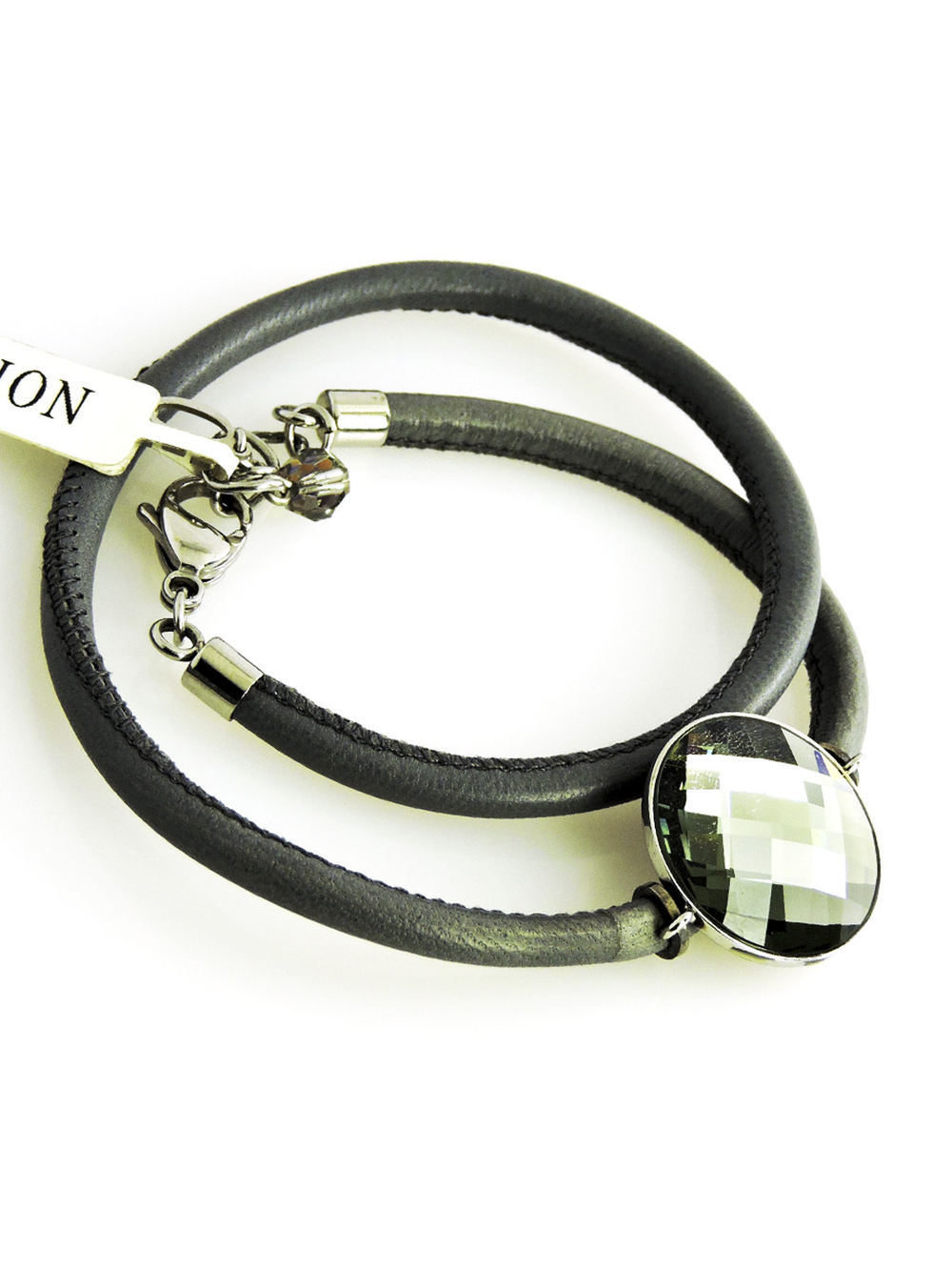 4301 Coeur de Lion — стильный браслет из кожи благородного серого цвета с крупным кристаллом.