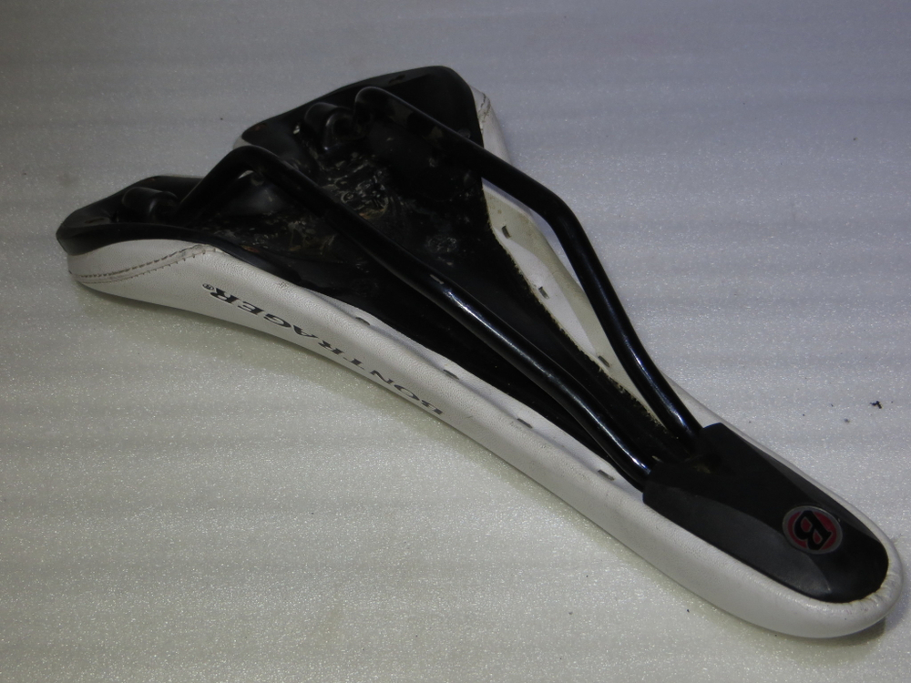 Седло Bontrager б/у.