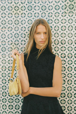 ZARA КОРОТКОЕ ЖАККАРДОВОЕ ПЛАТЬЕ, ЧЕРНЫЙ