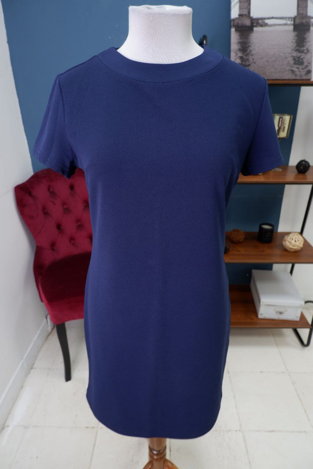 Платье Gloria Jeans лаконичное 44 размер