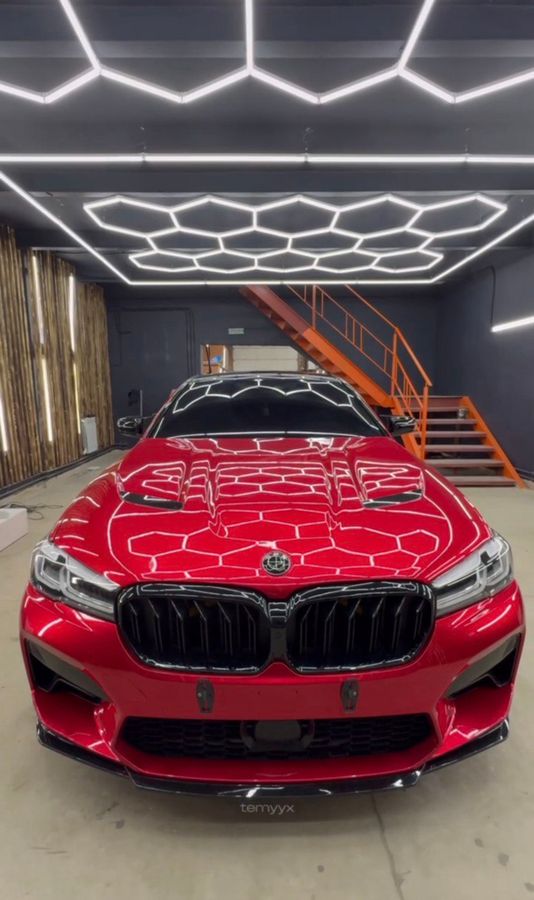 Bmw 5er G30 в виниловую пленку Carbins PET Metallic Red c3 SP-05