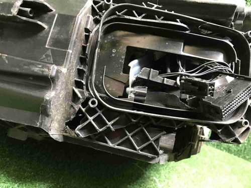 Битая Фара правая Mercedes C w205 (2018-2023) LED