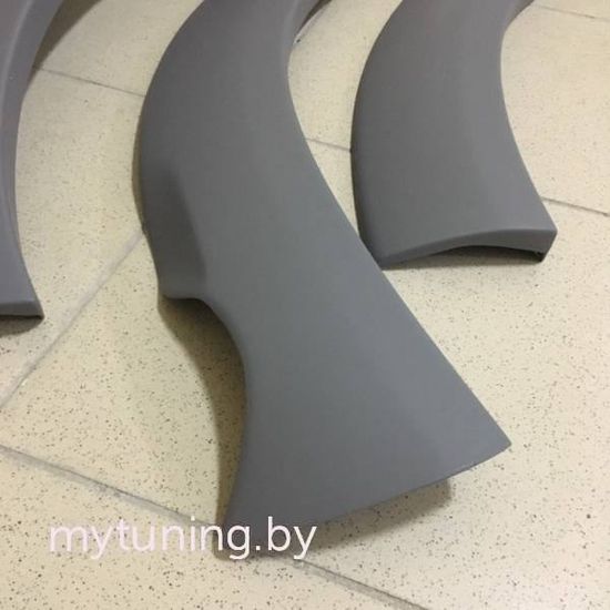 Расширители арок R50 style для VW Touareg