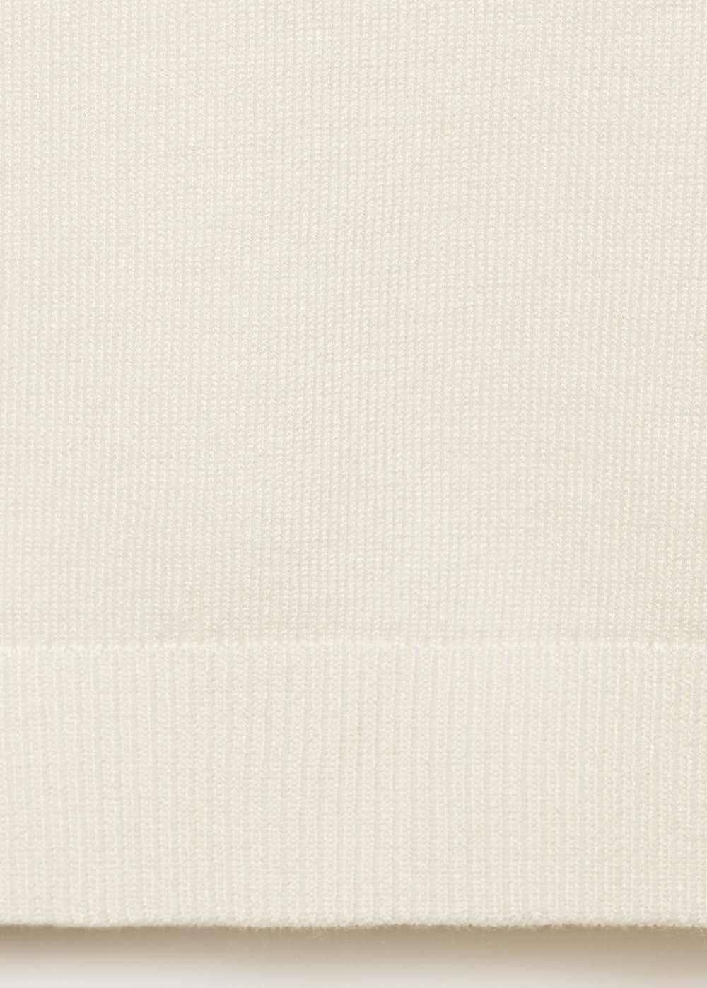 Джемпер из тонкого трикотажа с короткими рукавами