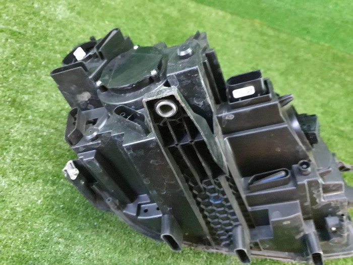 Фара левая VW Taos (2020-н.в.) LED