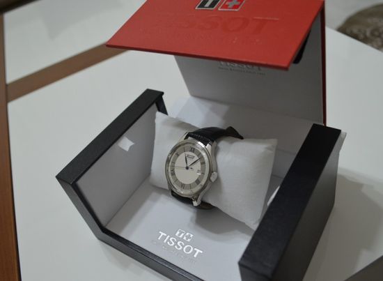 Наручные часы Tissot T66.1.723.33