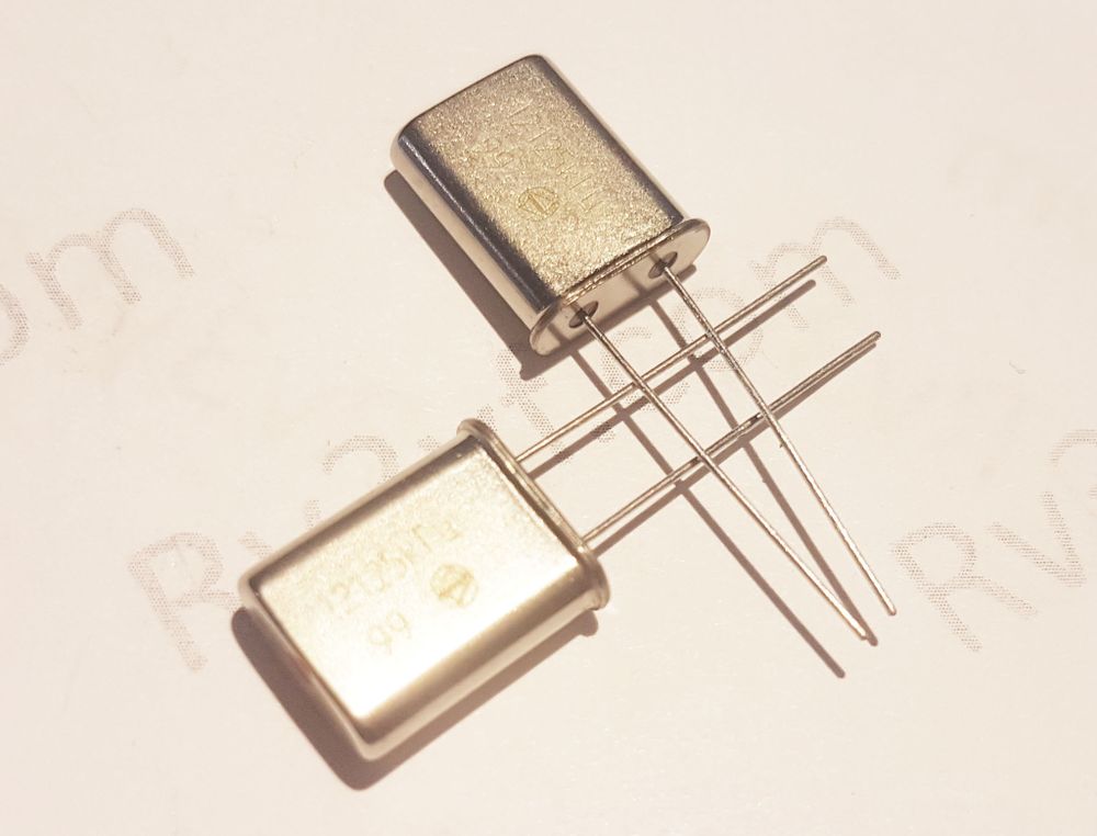 Кварц 12,125 МГц  Б2 (РК379М, HC49U, МА, КА)