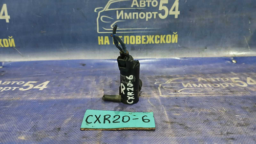 Моторчик бачка омывателя TOYOTA ESTIMA 1992