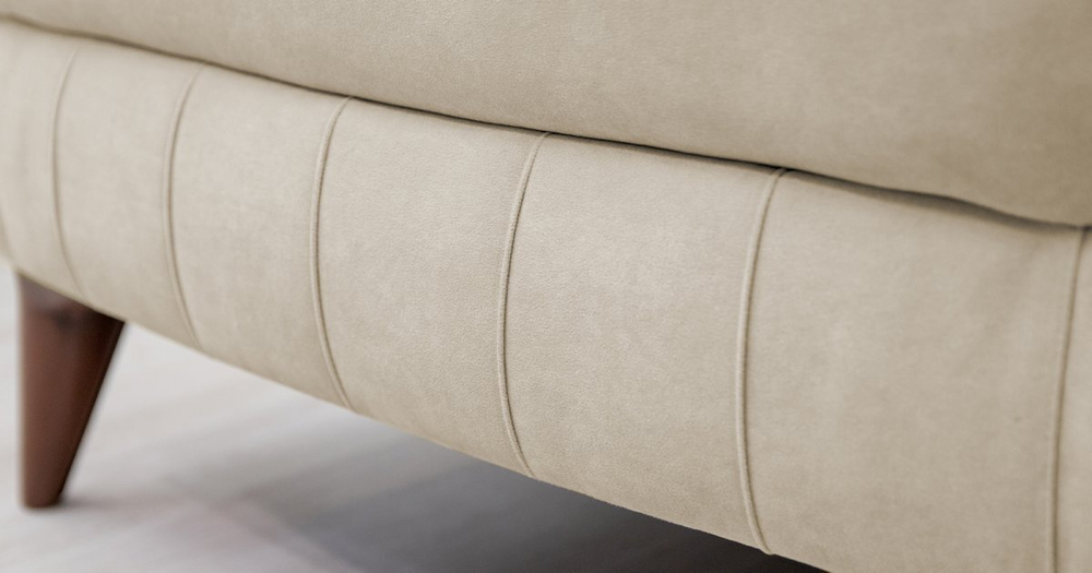 Кресло для отдыха Эшли велюр карамельный