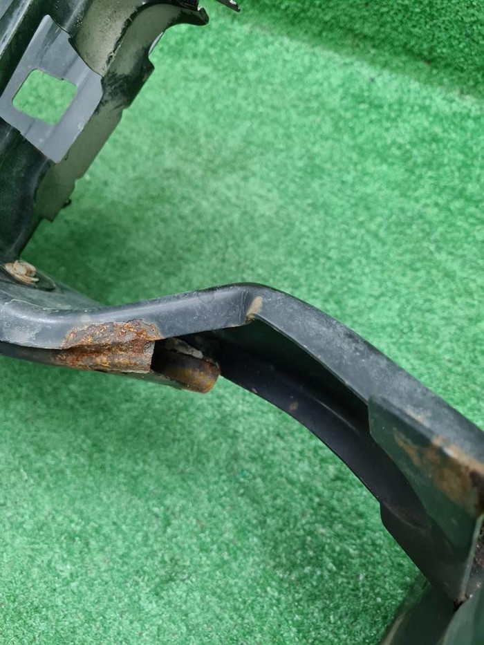 Поперечина кузова задняя Mercedes X W470 (2017-2020)