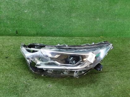 Битая Фара левая Toyota RAV4 5 XA50 (2018-н.в.) LED