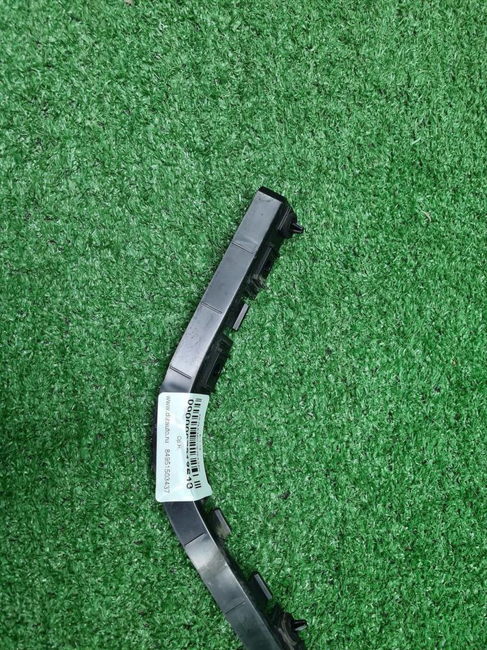 Кронштейн заднего бампера LR Discovery Sport 19-нв