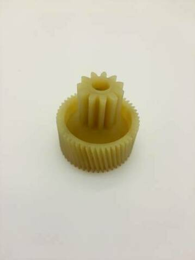 Шестеренка мясорубки MOULINEX, диаметр 42/21мм