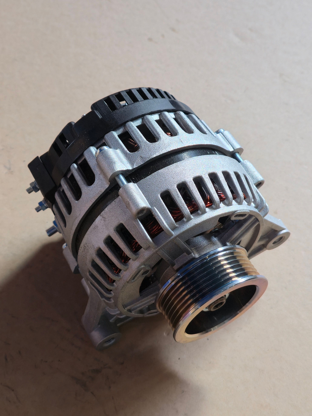 Генератор Маз, Урал дв.ЯМЗ-236НЕ2-24 28В 60А КЗАТЭ