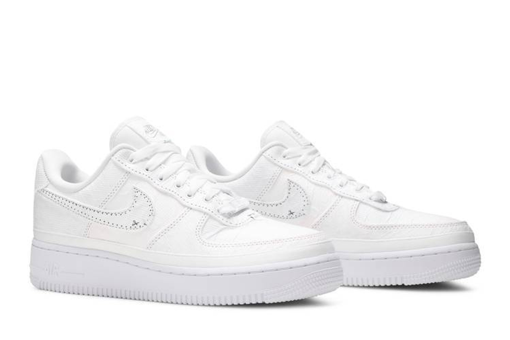 Кроссовки Nike Air Force 1 Low 07 Lx (Женская размерная сетка)