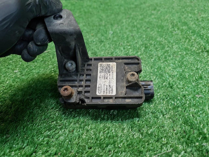 Датчик слепых зон Chery Tiggo 8 Pro Max (22-нв)