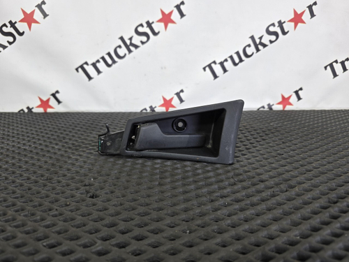 Ручка двери внутренняя левая 2023г.