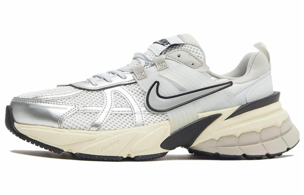 Кроссовки Nike V2K Run Runtekk "Summit White Metallic Silver" (Женская размерная сетка)