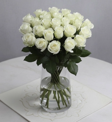 Белые розы "Avalanche"