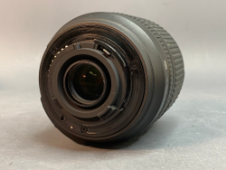 Nikon 18-105mm 3.5-5.6G AF-S ED DX VR Nikkor