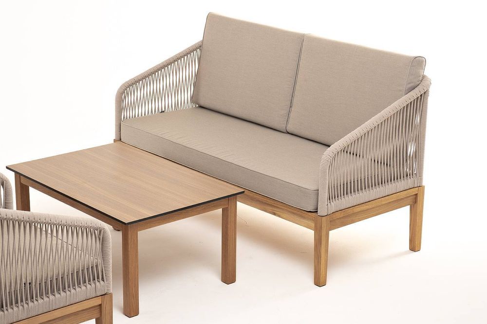 "Канны" лаунж-зона 4-местная из роупа со столиком "Канны" цвета "дуб", основание дуб, роуп бежевый