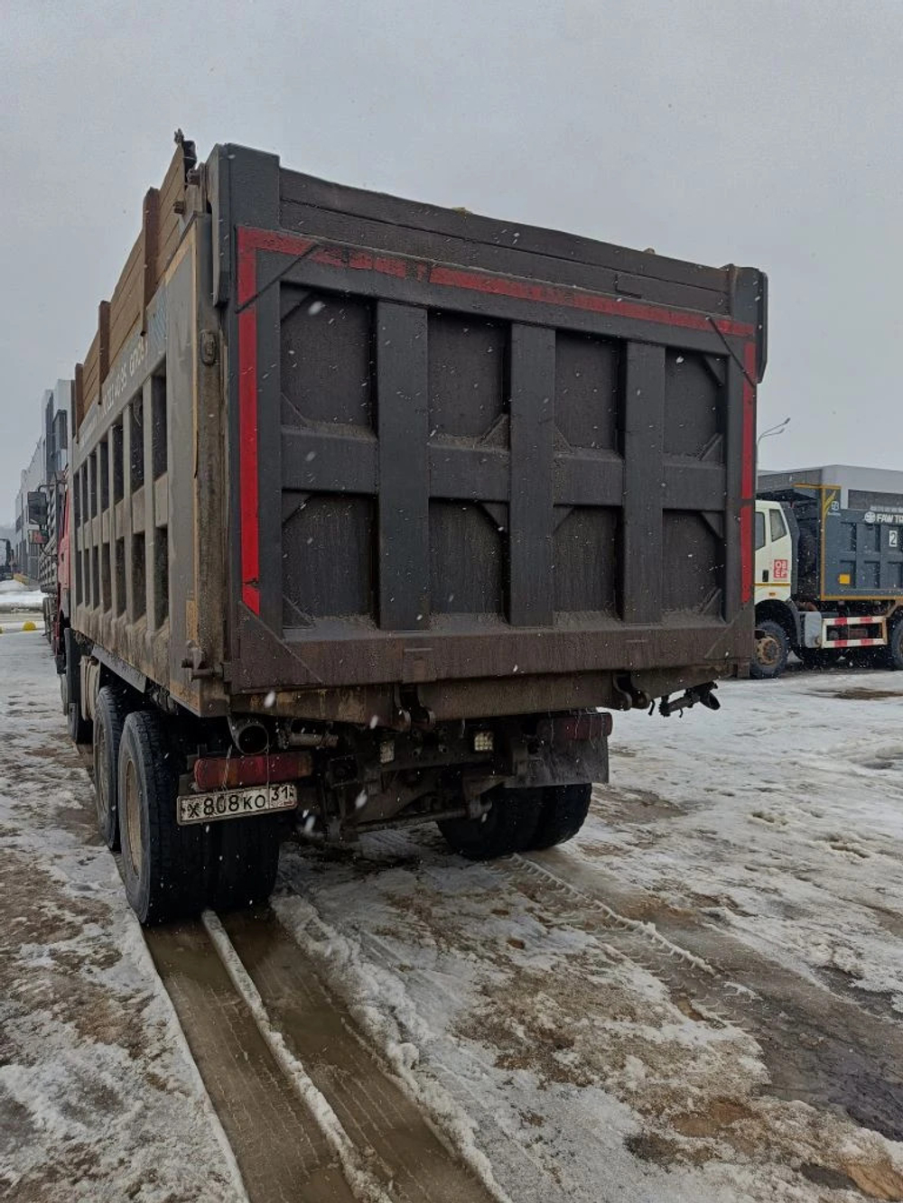 Howo ZZ* 6x4 Самосвал ZZ3327S3847E (Дизельный, 9,7 л, 373 л.с., МТ)