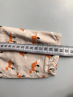 Блузка ТВОЕ из вискозы со стильными лисичками 48 размер