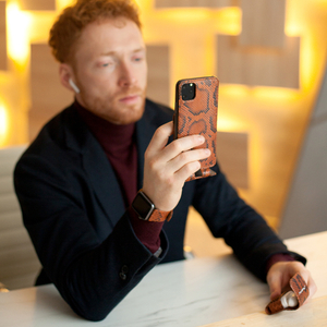 Чехол для iPhone 11 Pro из натуральной кожи питона, коричневого цвета