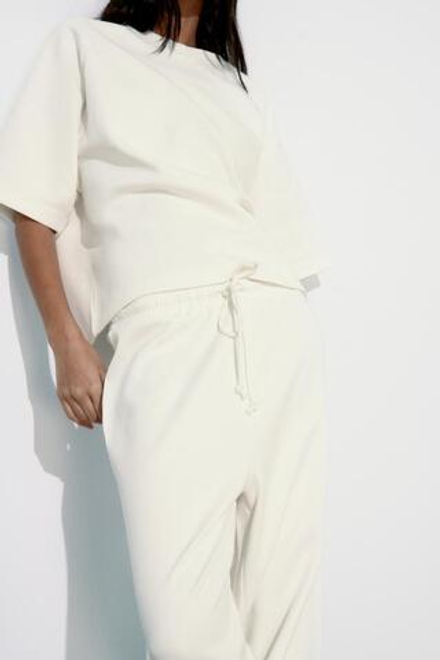 ZARA БРЮКИ-ДЖОГГЕРЫ ИЗ ТКАНИ INTERLOCK, БЕЛЫЙ