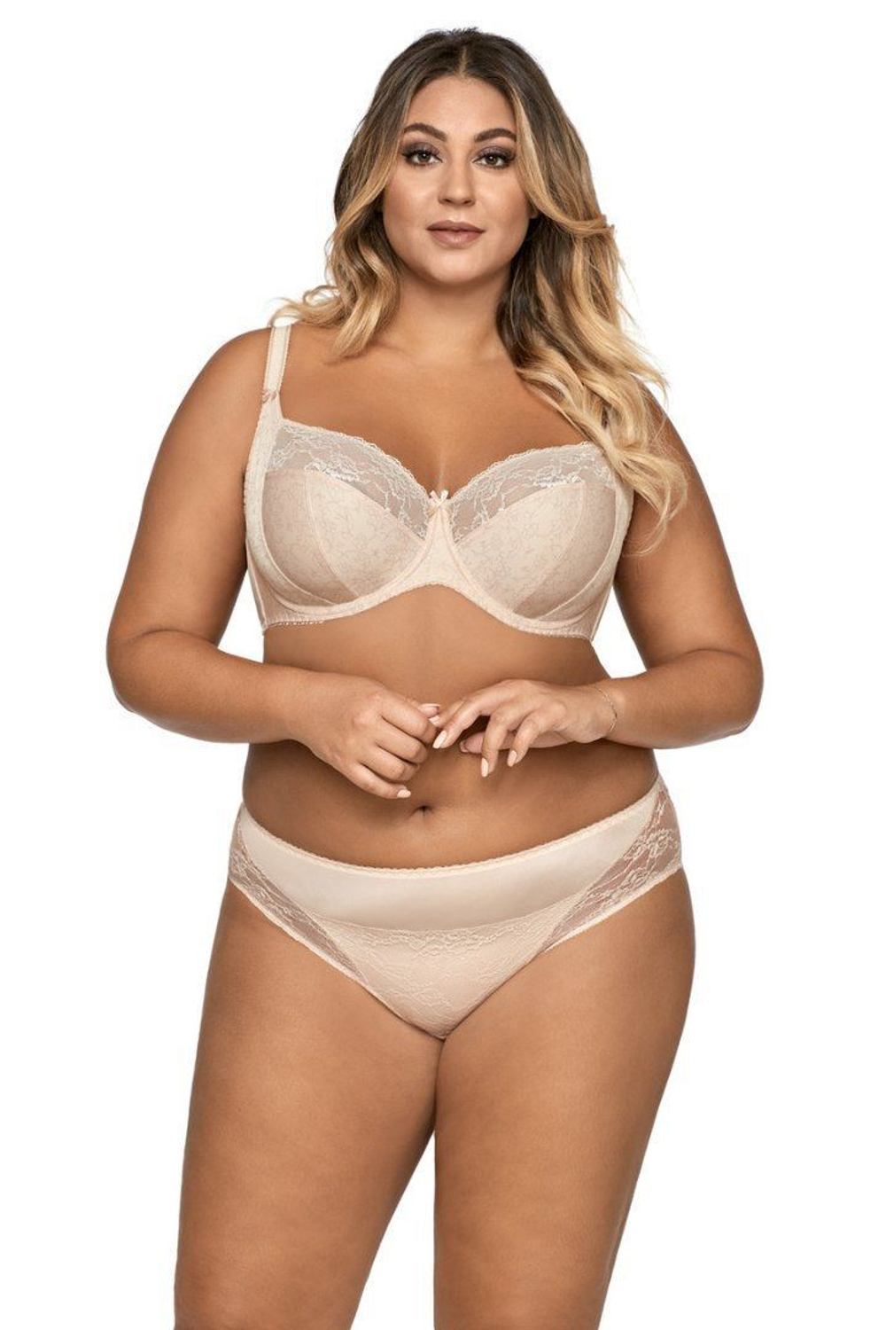 Бежевые трусики-стринги с кружевом (Размер: L) (Цвет: бежевый)