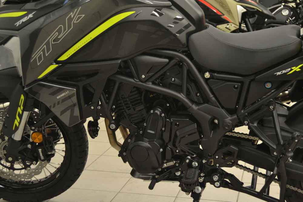 Benelli TRK 702 X