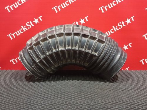 Патрубок воздушного фильтра 2018г