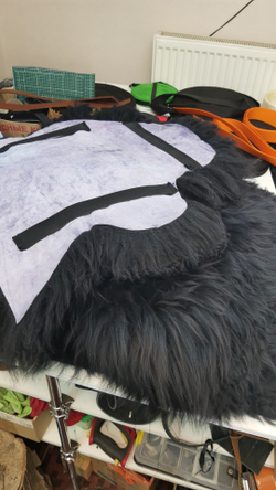 Подушка из овчины  на седло для лошади!