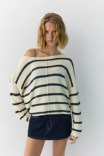 Свитер свободного кроя асимметричного фасона- PULL&BEAR