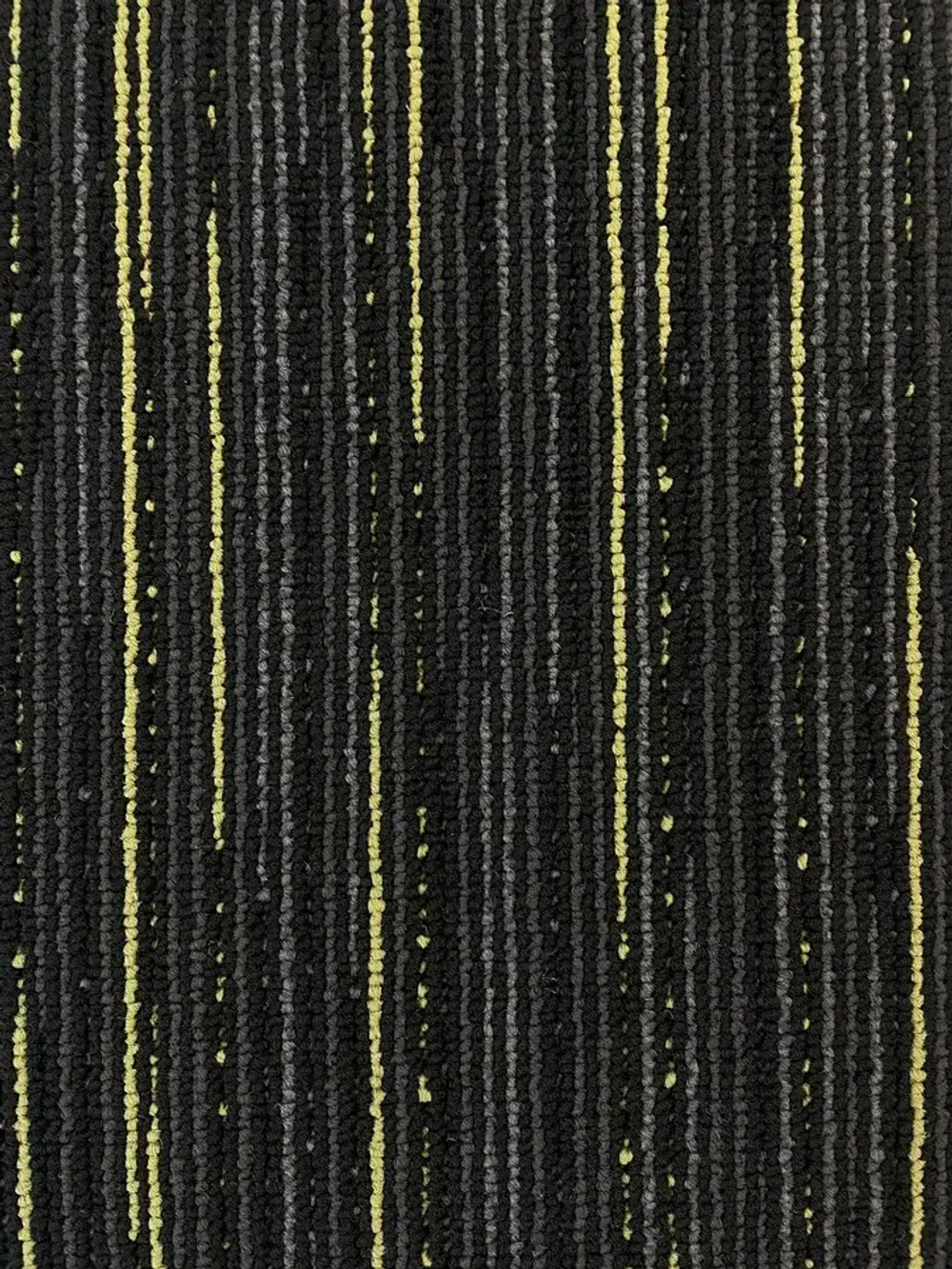 Ковровая плитка Associated Weavers Metro Tile 20