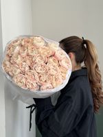 Гранд-букет из нежных одноголовых роз