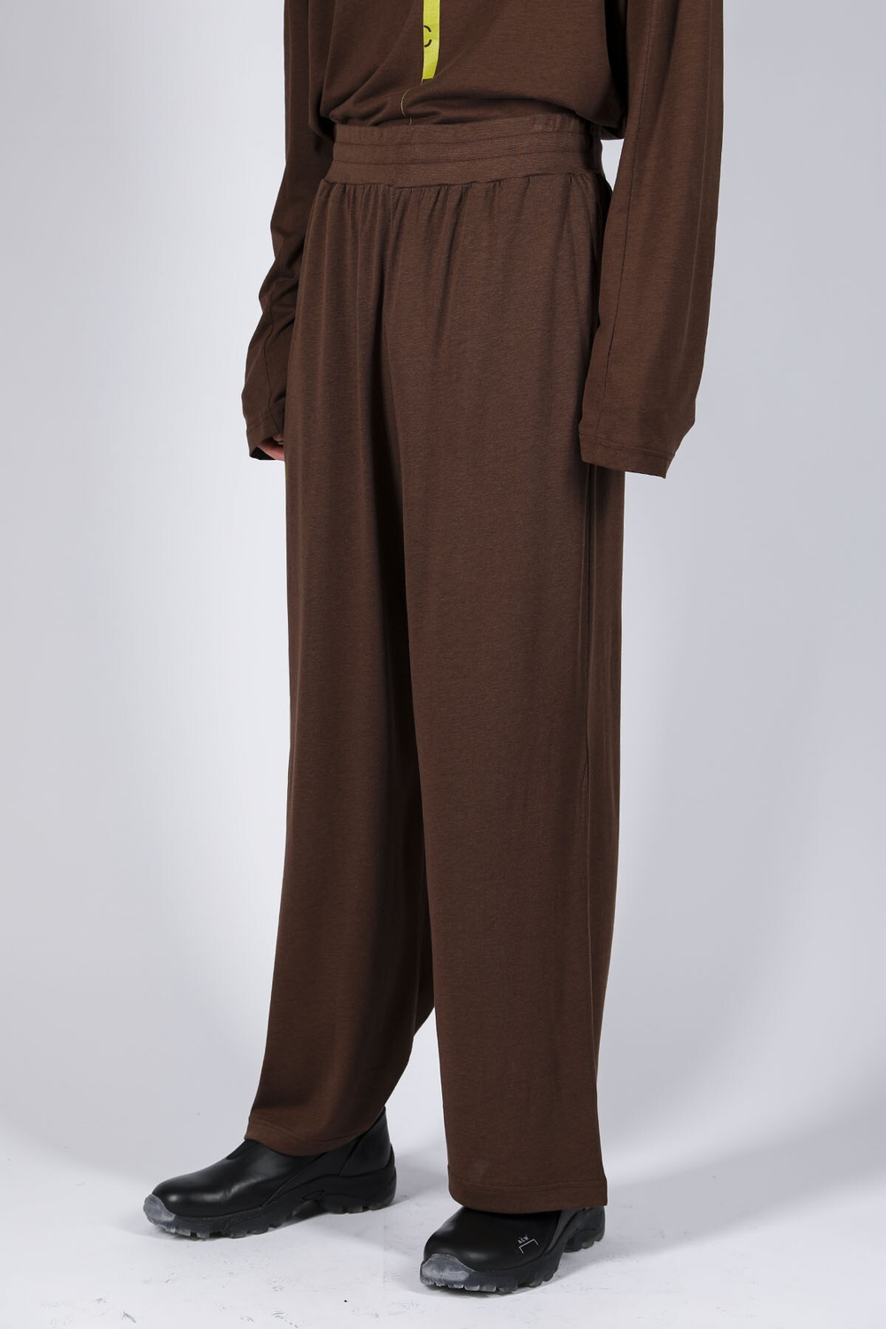 A-COLD-WALL ESSENTIAL SYSTEM LOUNGE BROWN PANTS