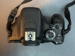 Canon EOS 600D 13800 кадров