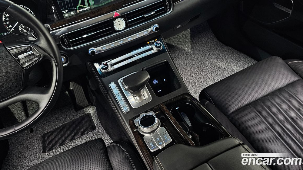 Genesis G90 3.8 AWD (10.2020)